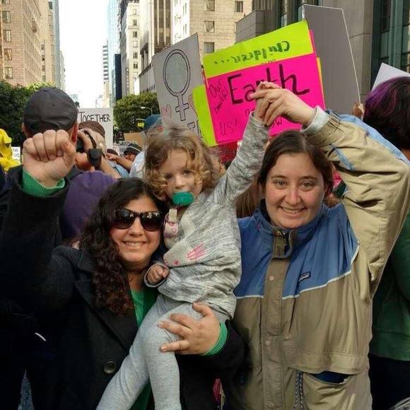 Meet your Posher, Sara - Picture 1 of 1